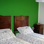 Lirma Чефалу