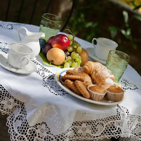 Bed & Breakfast Lirma *