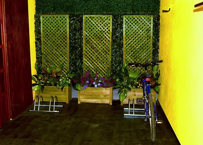 Lirma فندق مبيت وإفطار تْشيفالو