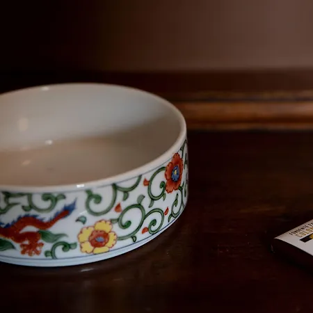 Lirma Готель типу 