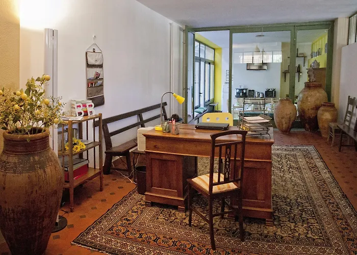 Lirma Bed & Breakfast