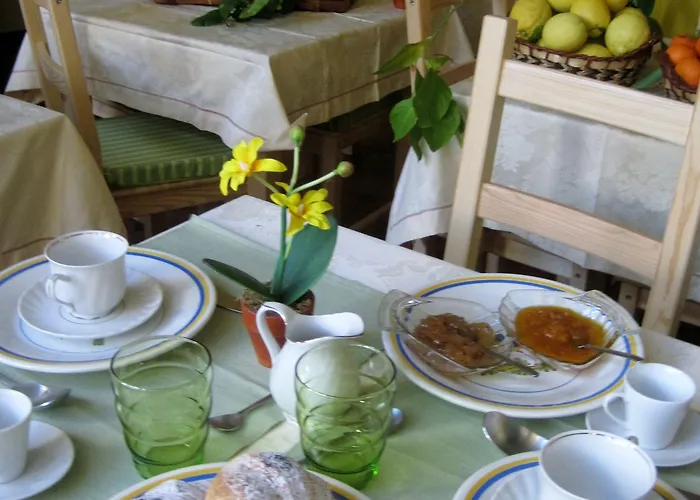 Bed & Breakfast Lirma 4*